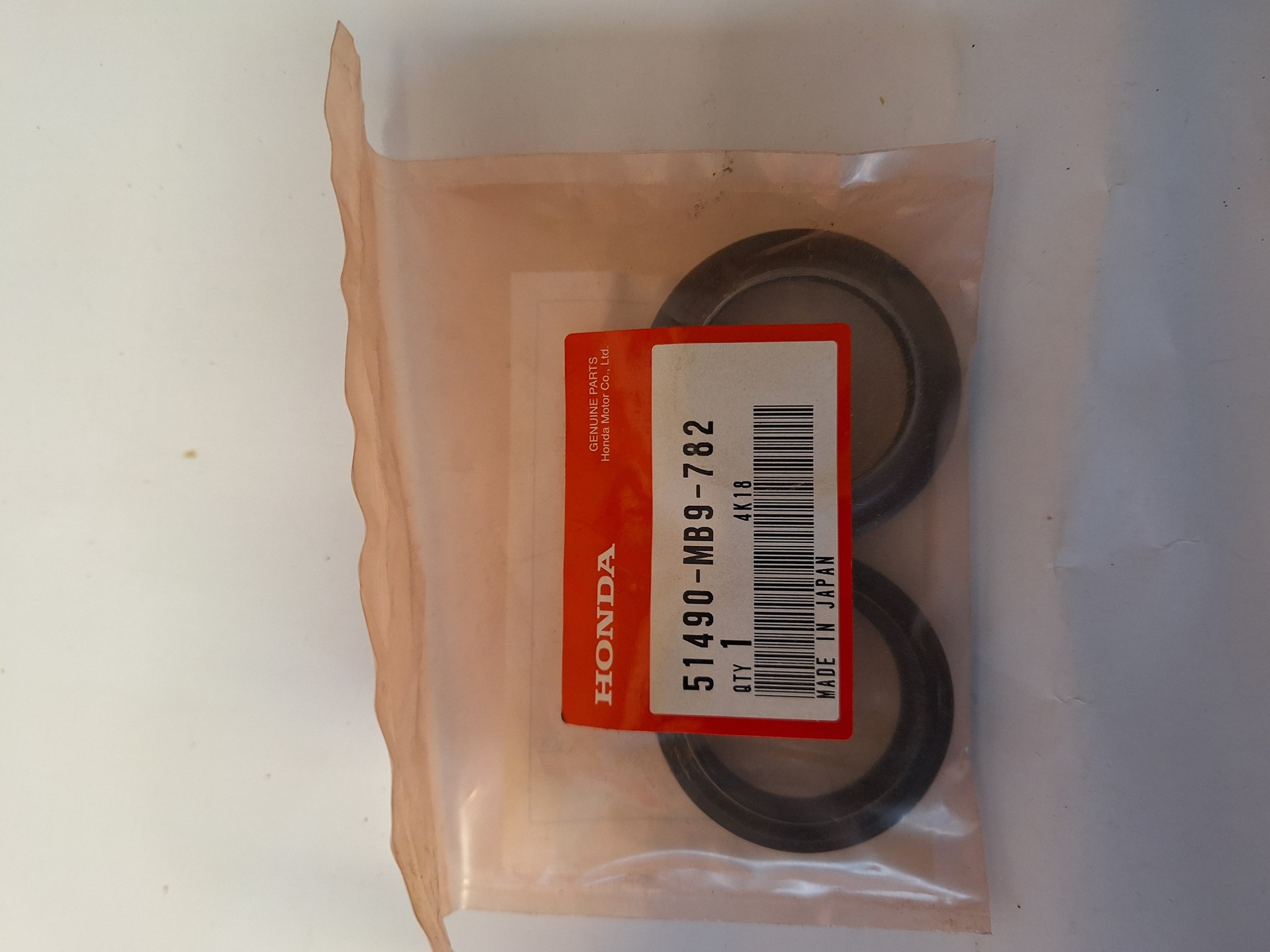 Picture of STAUBDICHTUNG  51490-MB9-782 GL 1100 C